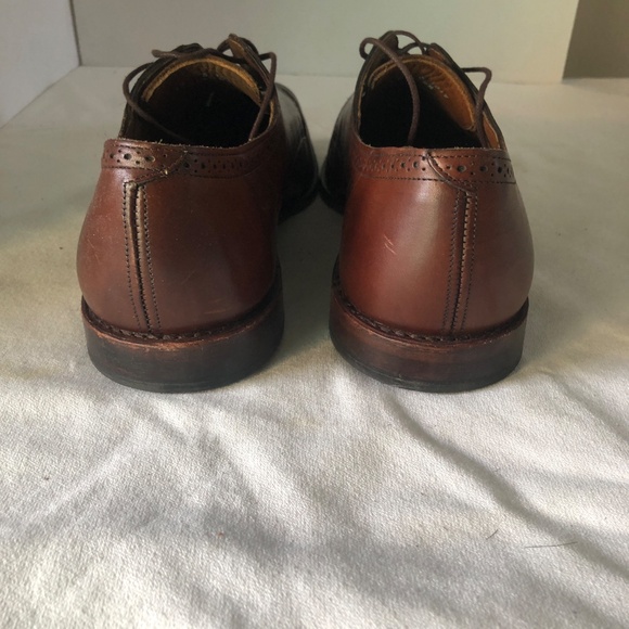 Allen Edmonds Mahogany Leather Cap Toe - 22 main image 4